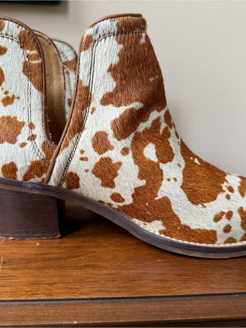 Myra Bag Brown & White Cowhide Pointed Ankle Booties - Picture 4 of 11